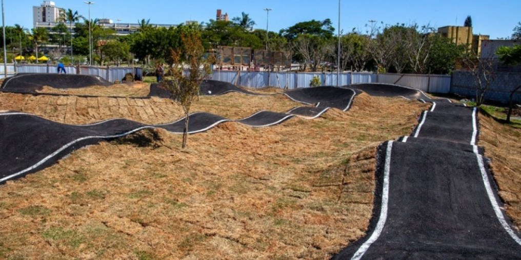 Prefeitura suspende pagamento de obra da Pista Pump Track