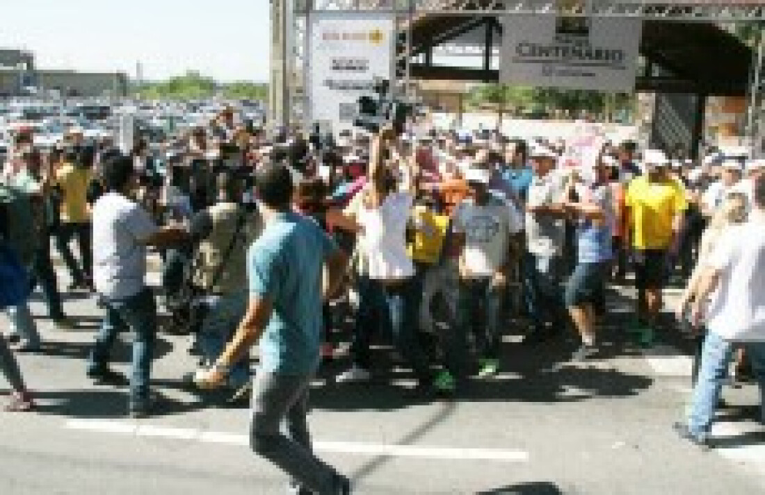 Protesto contra a máfia da merenda