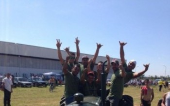 15º Encontro de Fuscas e carros antigos agita Suzano