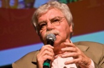 Jornalista e escritor Sandro Vaia morre um meses após cirurgia