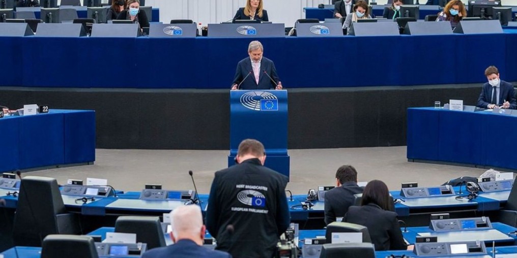Parlamento Europeu condena ação militar russa na Ucrânia