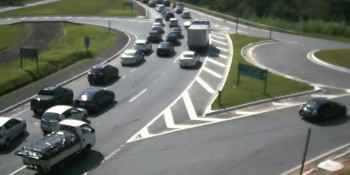 Mogi-Bertioga registra congestionamento no sentido litoral