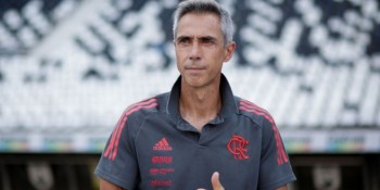 Paulo Sousa liga alerta no Flamengo e pede foco aos jogadores