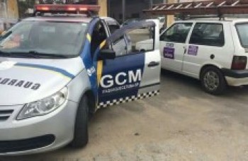 GCM localiza veículo roubado em Itaquá