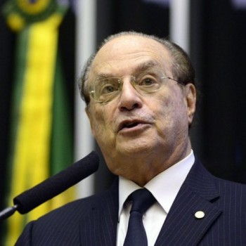 Paulo Maluf recebe alta hospitalar em São Paulo