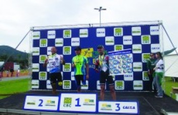 Paraciclista conquista 2 medalhas de bronze