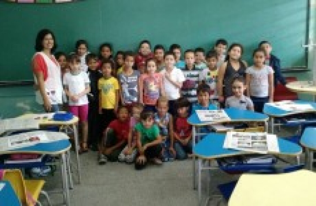 Alunos de Biritiba praticam a leitura e a escrita com o jornal