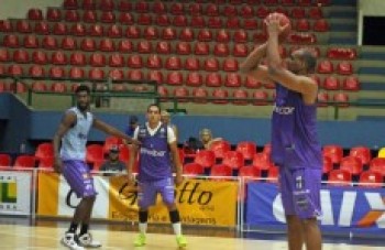 Mogi conta com sua torcida para abrir 2 a 0 no Vitória