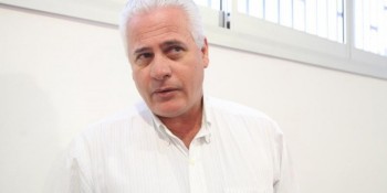 A discussão apresenta dois lados