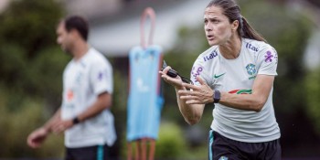 Simone Jatobá convoca seleção feminina sub-17 para Sul-Americano