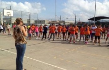 Prefeitura realiza orientações e atividades físicas nos bairros