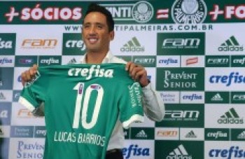 Lucas Barrios promete muita luta no Palmeiras
