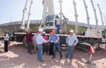 Construção da Fatec começa a receber pilares