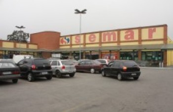 Polícia prende três mulheres por furto