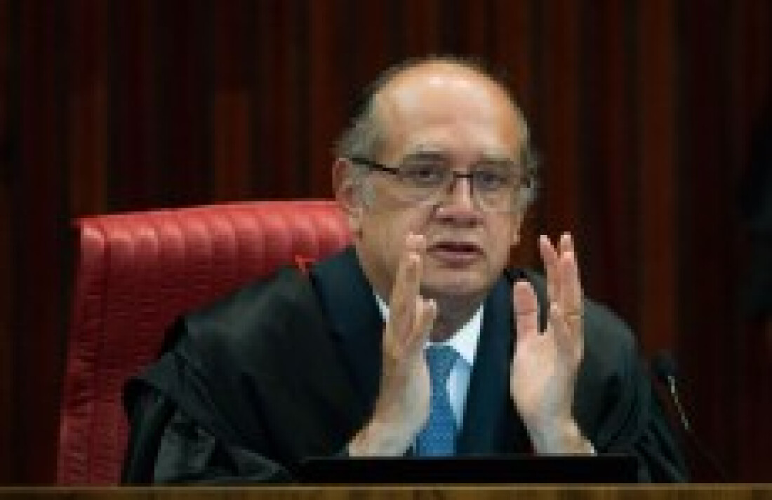 Mendes é eleito presidente do TSE