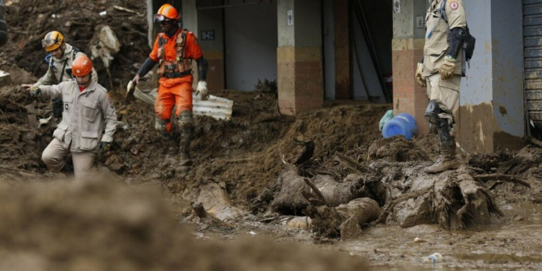 Sobe para 208 número de mortos na tragédia em Petrópolis