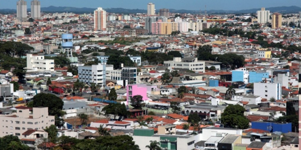 "Taxa de lixo" é pauta em reunião com prefeito