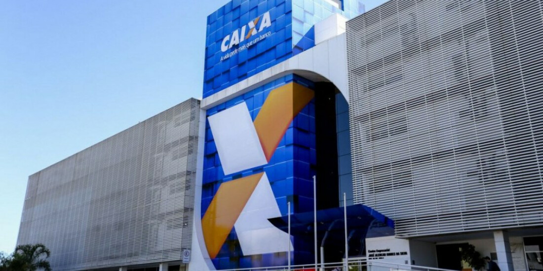 Trabalhadores nascidos em junho recebem abono salarial