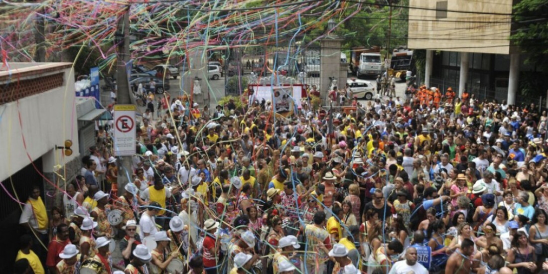 Covid-19: sem poder desfilar, blocos farão festas privadas no Rio