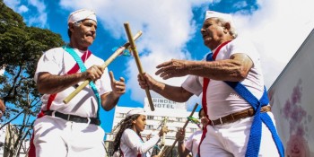 Grupos de congada valorizam vivências dos velhos mestres