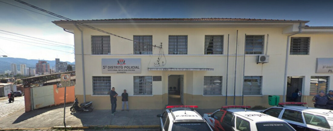 Estudante de enfermagem denuncia desrespeito ao nome social