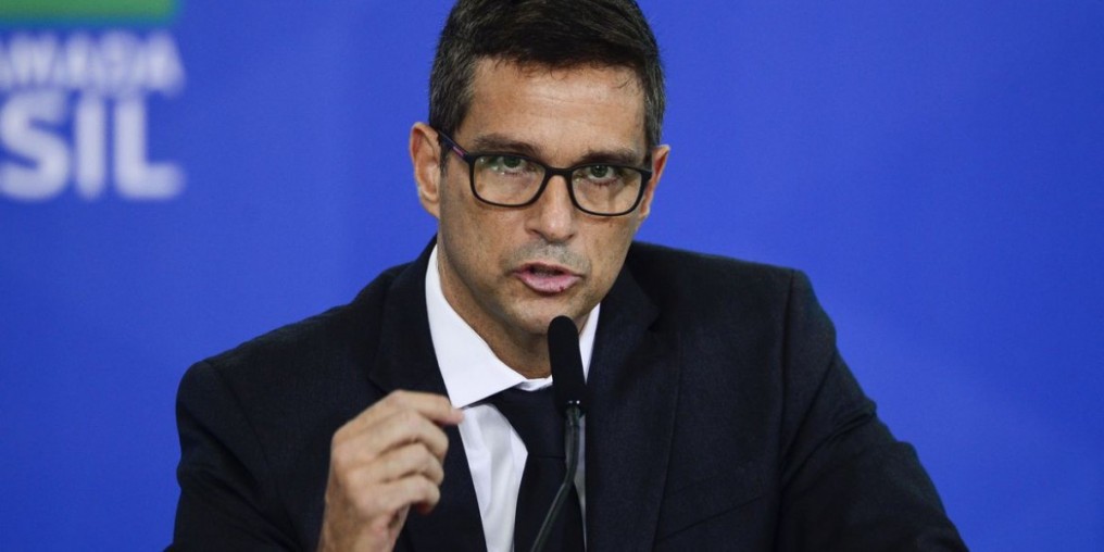 Presidente do BC diz que redução de impostos não resolve inflação