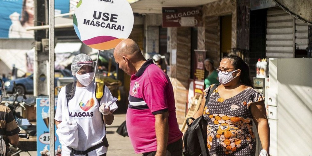 Covid-19: Brasil tem 28,2 milhões de casos e 644,6 mil mortes