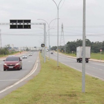 Colisão de moto mata casal em Jundiapeba