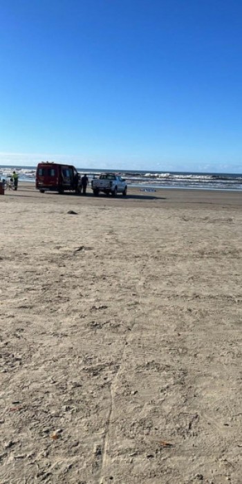 Idoso é encontrado morto em praia de Bertioga