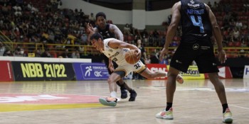 Mogi Basquete vence Brasília e busca recuperação no NBB