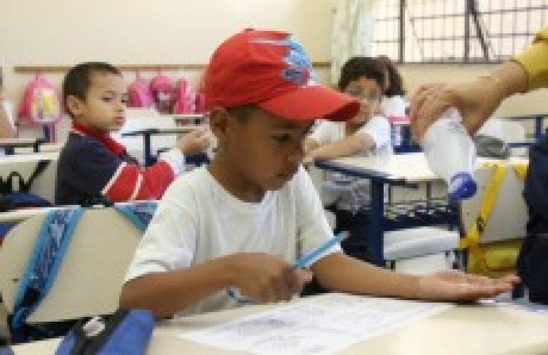 Escolas intensificam ações preventivas contra a gripe A