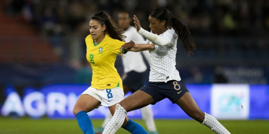 Seleção perde de virada da França, anfitriã do Torneio Internacional
