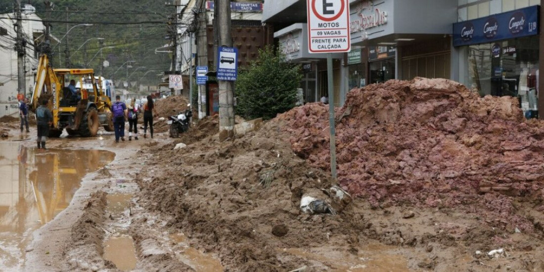 Total de mortos em Petrópolis sobe para 137