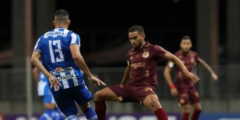 Com um a menos, Bahia arranca empate com CSA pela Copa do Nordeste
