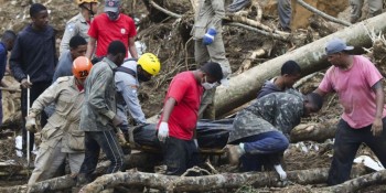 Petrópolis: cemitério improvisa covas para receber vítimas da chuva