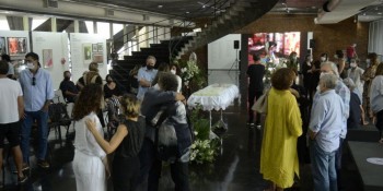 Atores e diretores de cinema despedem-se de Arnaldo Jabor no Rio