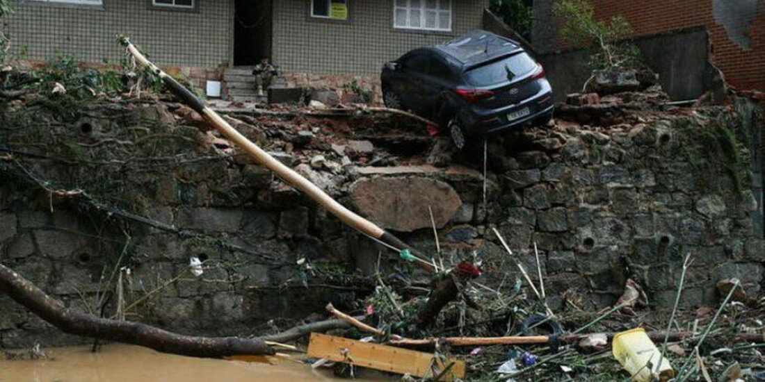 Governador pede ajuda ao governo federal para reconstruir Petrópolis