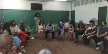 Aluna trans agredida não volta às aulas presenciais