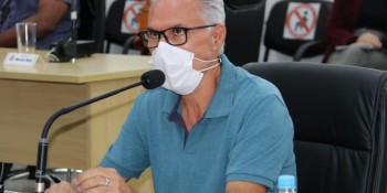 Câmara vota projeto sobre pets em áreas públicas