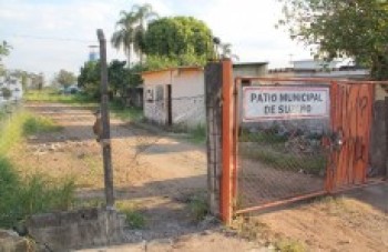 Pátio desativado no Jardim Monte Cristo é esvaziado:
