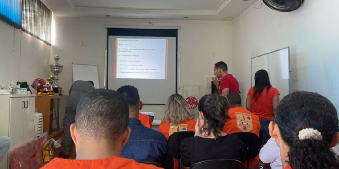 Plano de Auxílio Mútuo realiza treinamento de emergência em empresa da Vila Industrial