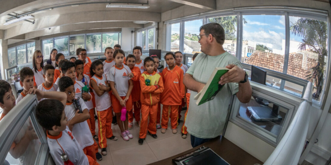 Alunos da Rede Municipal de Ensino celebram o Dia Nacional do Livro Infantil