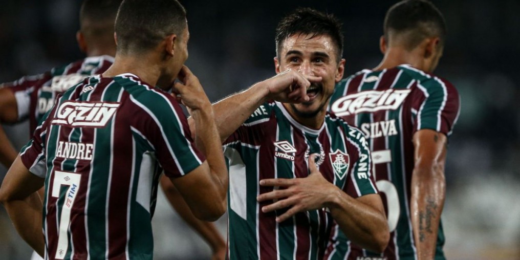 Fluminense vence clássico com Botafogo de virada no Nílton Santos