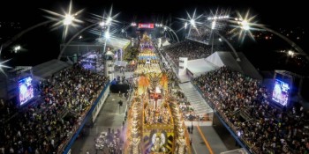 Ingressos para carnaval no sambódromo em SP voltam a ser vendidos hoje