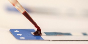 Metrô de São Paulo faz ação de combate ao HIV