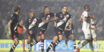 Carioca: com Nenê artilheiro, Vasco derrota Portuguesa e vira líder