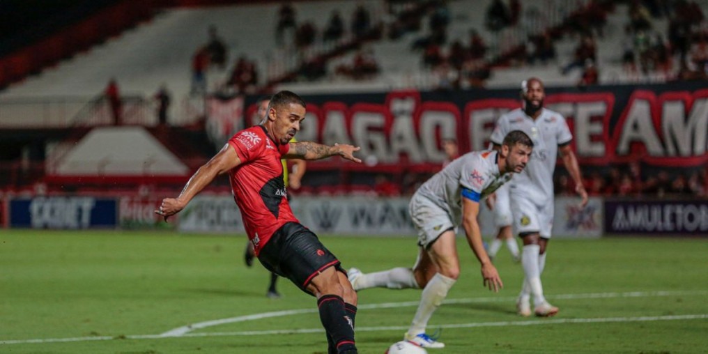 Goiano: Atlético vence Aparecidense e assume liderança do Grupo B