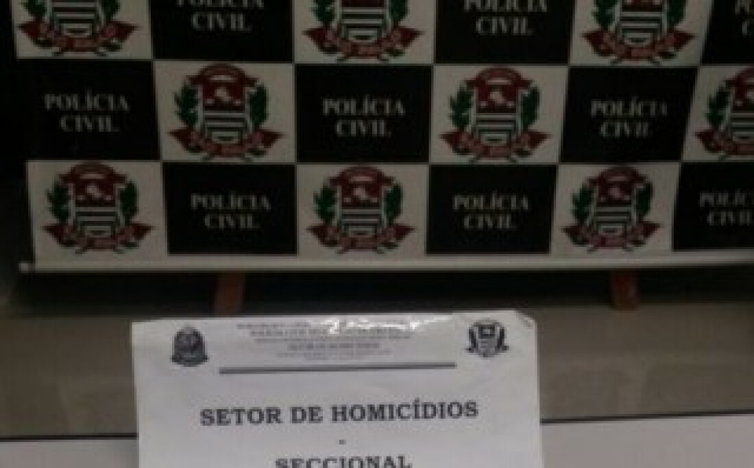 Dois são presos acusados de tráfico
