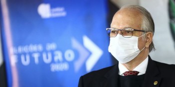 Fachin: É urgente vacinar o país contra o autoritarismo e a misoginia