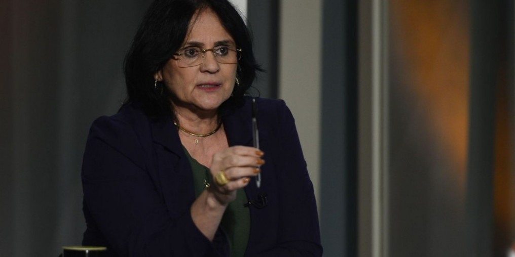 Ministra propõe ação conjunta contra a escravidão doméstica